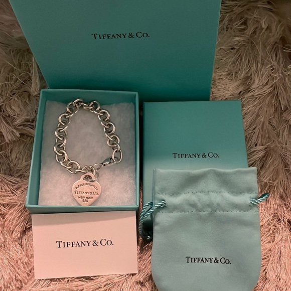 Jewelry - Return to Tiffany Bracelet